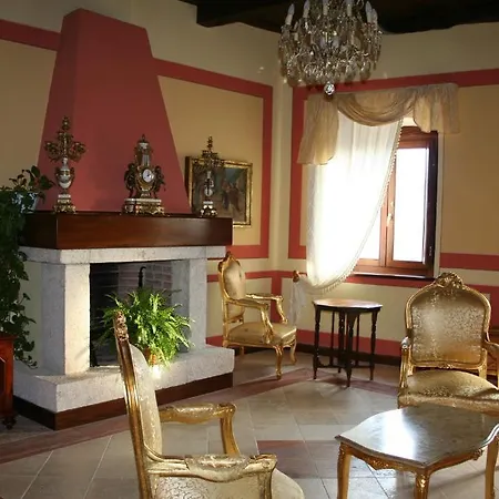 Hotel La Terrazza Sulla Storia San Pietro Infine